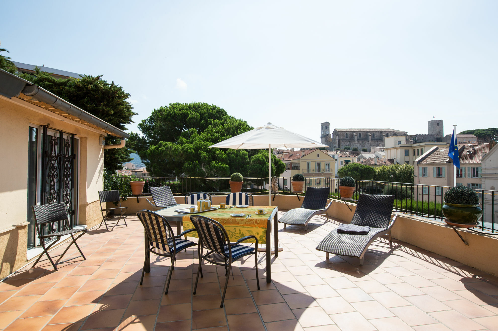 Hôtel l'Olivier - Piscine&Parking Cannes Exterior foto